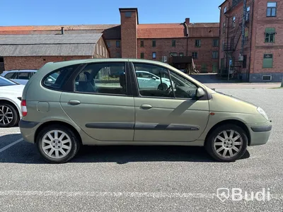 Renault Megane Scenic | 19960 mil | 2003 | Reparationsobjekt
