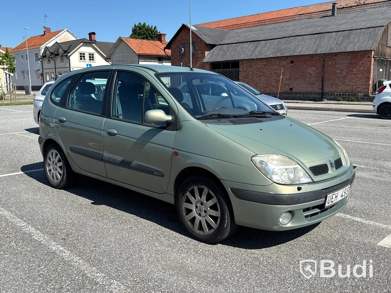 Renault Megane Scenic | 19960 mil | 2003 | Reparationsobjekt