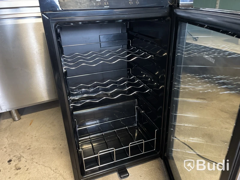 Vinkyl Samsung RW33EBSS1/XEE, svart, 33 st flaskor