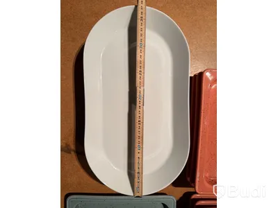 Rektangulära serveringsfat/tallrikar, set i terrakotta/teal, ovala vita