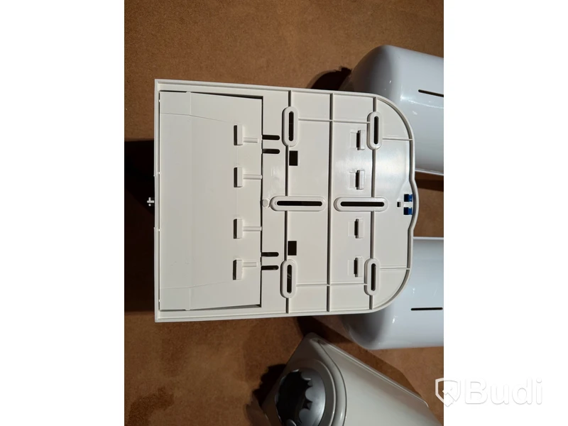 4 st. Väggdispenser vita, blandade modeller för papper