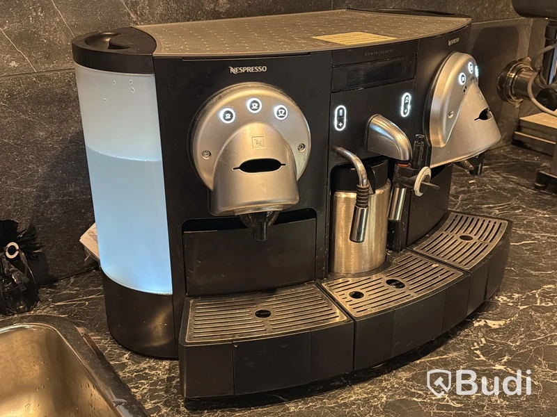 Espressomaskin, Nespresso Gemini CS220 PRO