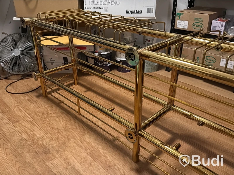 Backbarhylla i mässing med glashäng, 2 meter