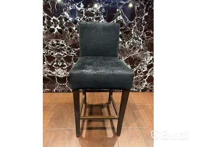 8 st barstol, mörkt tyg, träben