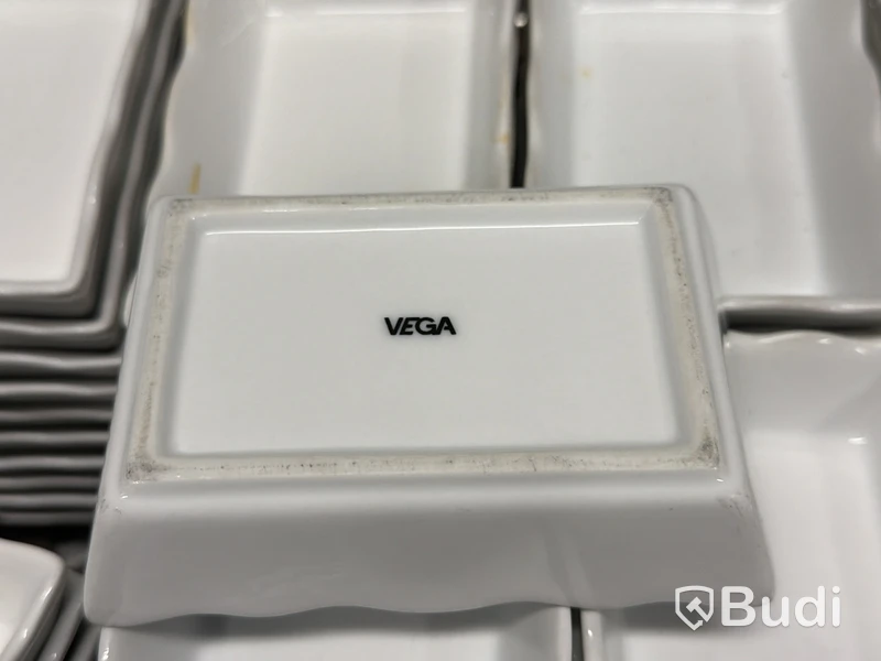 Vega rektangulära skålar, ca 65 st, vit porslin