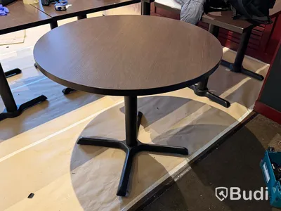 Restaurangbord, 9 st samt 4 st bordsskivor och 4 st bordsben