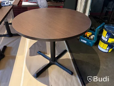 Restaurangbord, 9 st samt 4 st bordsskivor och 4 st bordsben