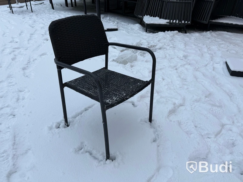 Möbler för uteservering - 6 st bord med 24 st stol
