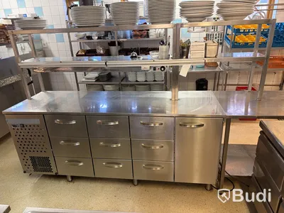Köksarbetsstation med kylbänk och StayHot lampa, INOX BALTIC, TSK-2019
