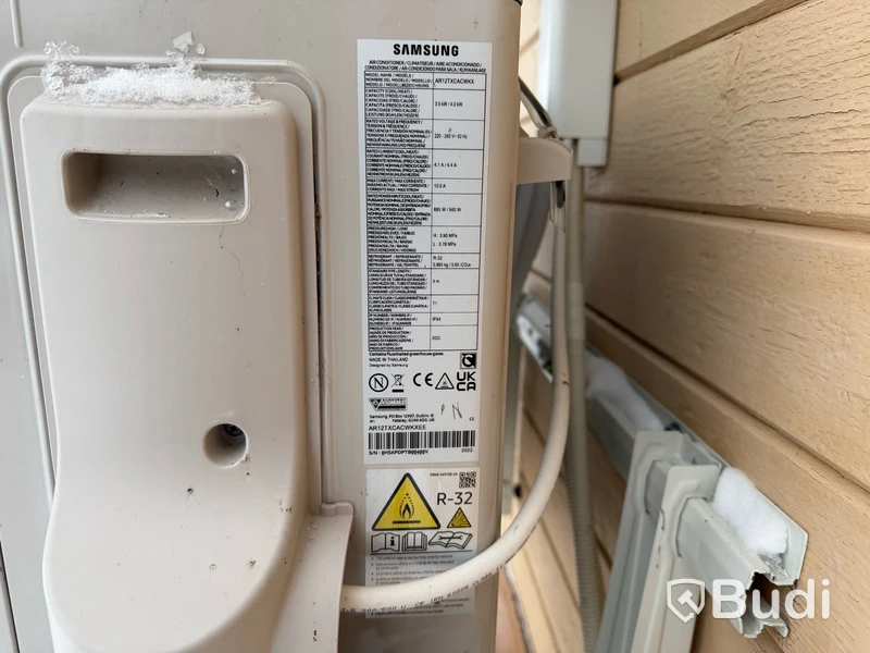 Värmepump/ AC, Samsung WindFree, inomhus- och utomhusdel