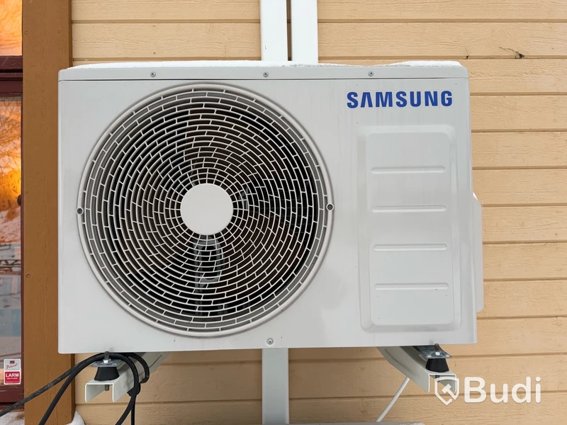 Värmepump/ AC, Samsung WindFree, inomhus- och utomhusdel