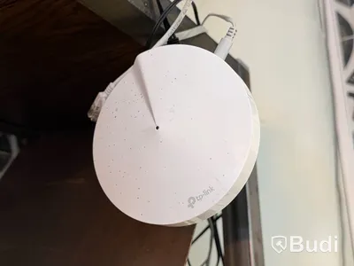 Trådlös router ZTE MC888 samt 3 st TP-Link Deco M5 AC1300 mesh Wi-Fi