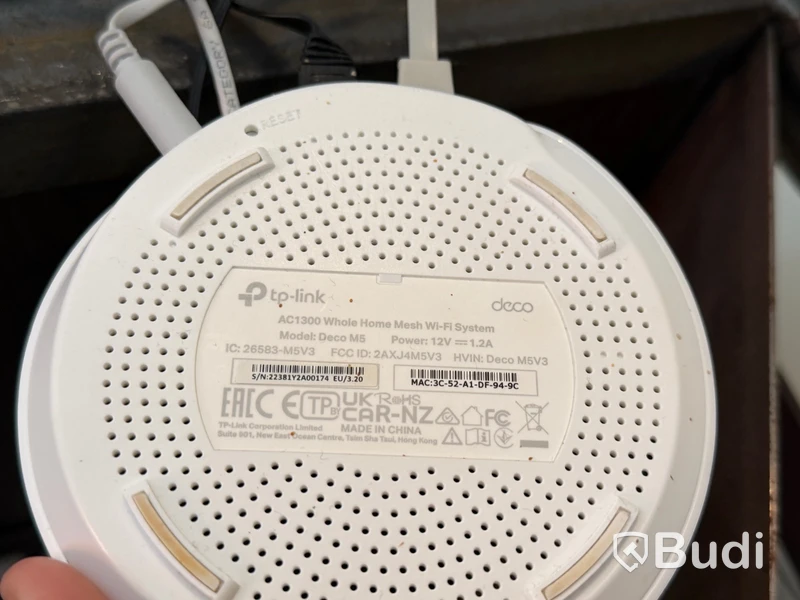 Trådlös router ZTE MC888 samt 3 st TP-Link Deco M5 AC1300 mesh Wi-Fi