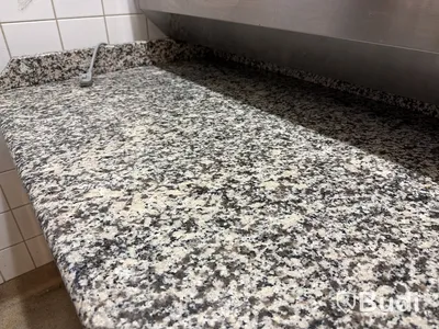 Pizzabänk, Friulinox ALR 2 med kylränna och granitbänkskiva