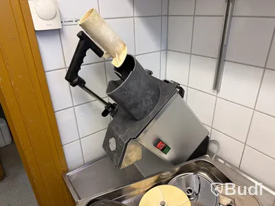 Grönsaksskärare, Hällde RG-100