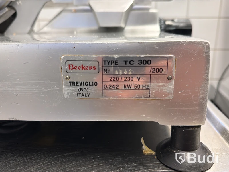 Skärmaskin, Beckens TC 300