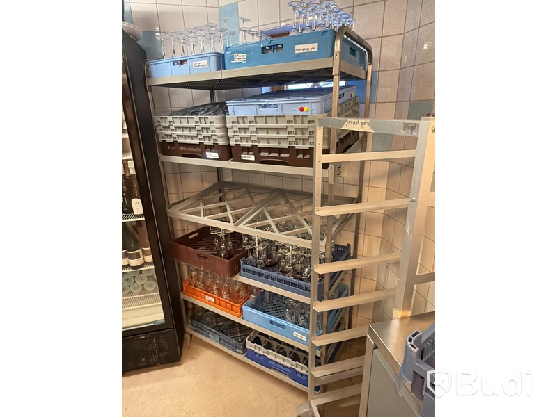 Diskbacksställ samt diskbackshylla