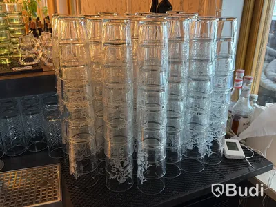 Stort sortiment diverse glas