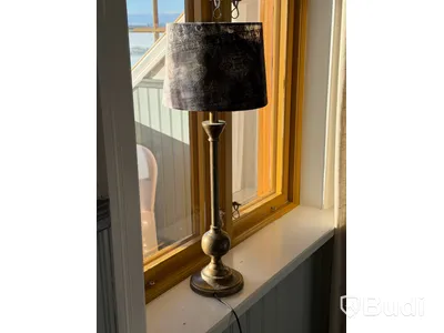 Diverse inredning - lampa, lyktor, spegel, nätdekoration