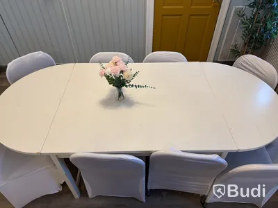 Konferensmöbler med 19 st bord samt 44 stolar