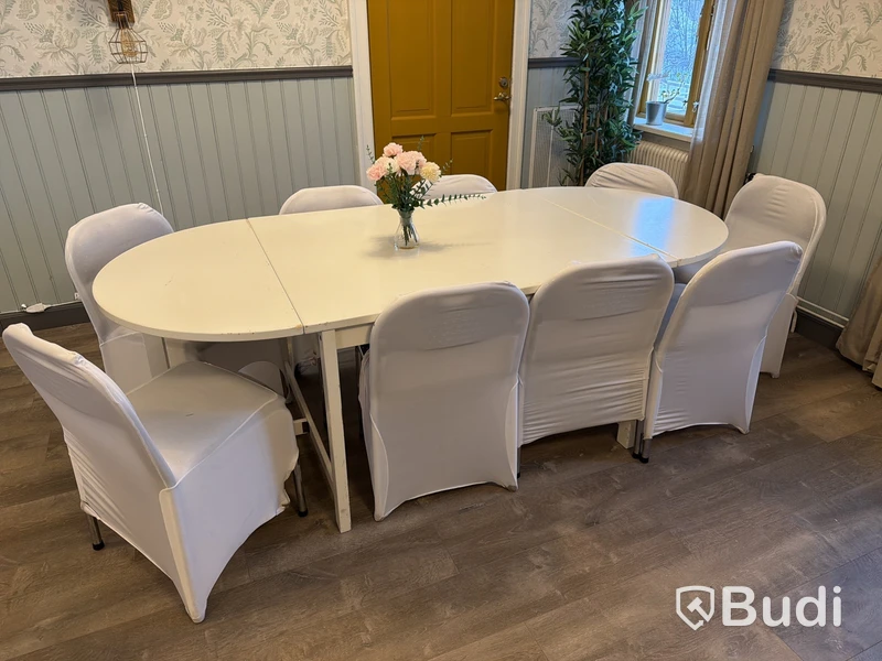 Konferensmöbler med 19 st bord samt 44 stolar