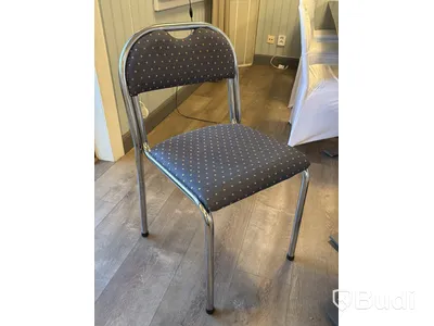 Konferensmöbler med 19 st bord samt 44 stolar