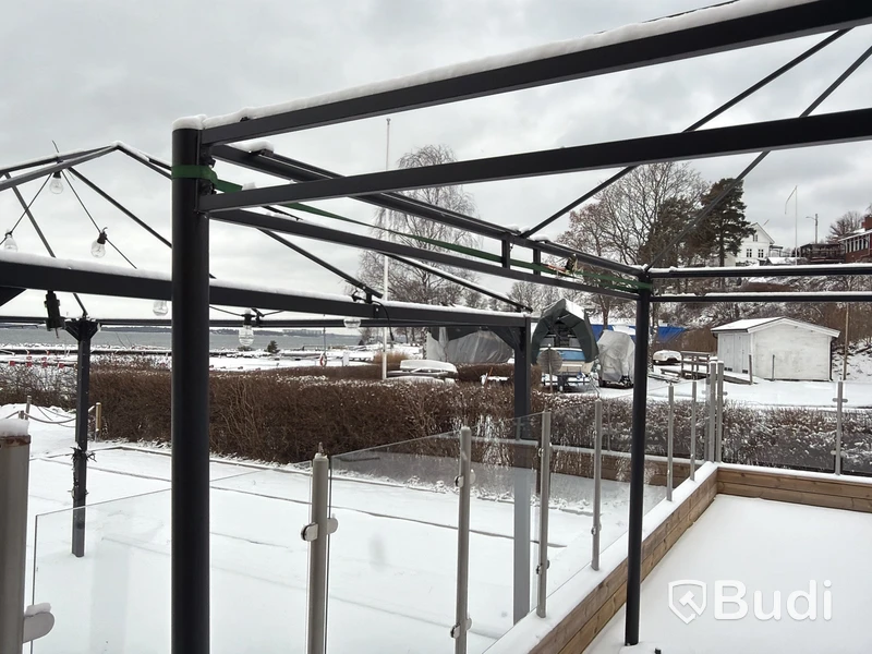 2 st pergola ramverk, med tillhörande tyg