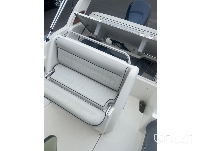 Ribbåt Marlin med Evinrude 150 hk. 2-takt. -2000. Längd (m): 6,30