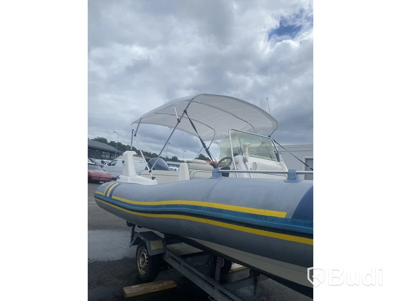 Ribbåt Marlin med Evinrude 150 hk. 2-takt. -2000. Längd (m): 6,30