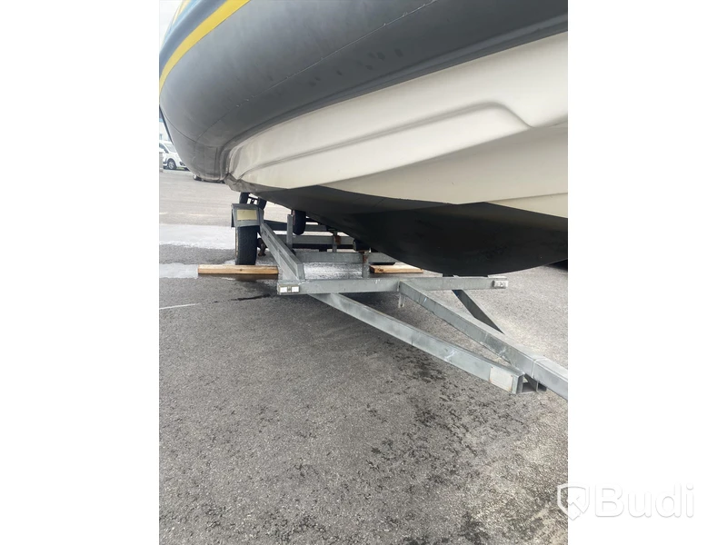 Ribbåt Marlin med Evinrude 150 hk. 2-takt. -2000. Längd (m): 6,30