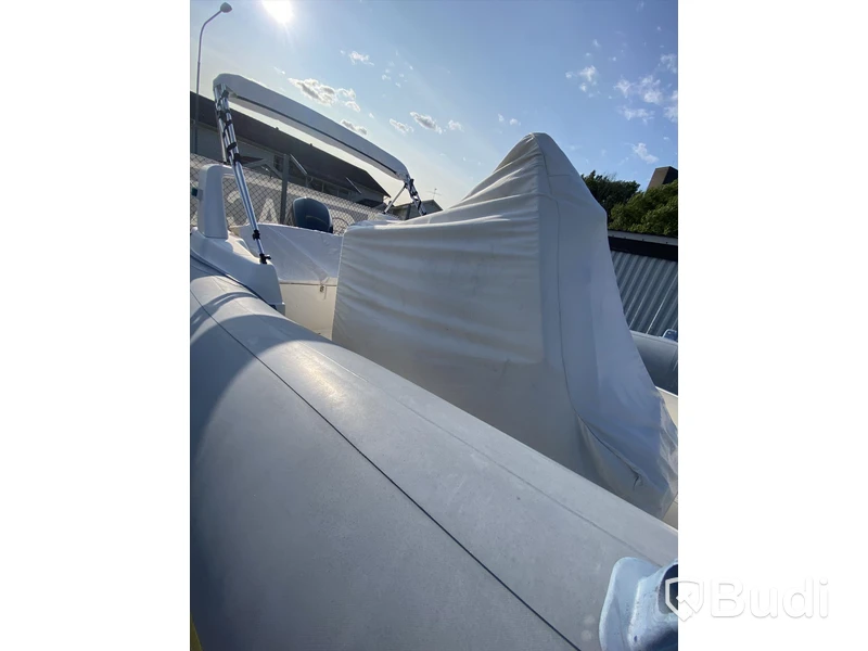Ribbåt Marlin med Evinrude 150 hk. 2-takt. -2000. Längd (m): 6,30