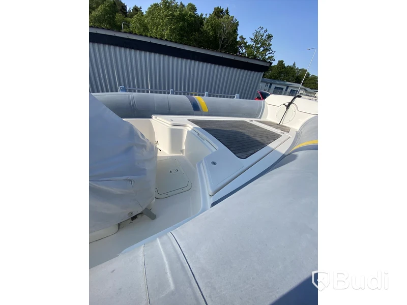 Ribbåt Marlin med Evinrude 150 hk. 2-takt. -2000. Längd (m): 6,30