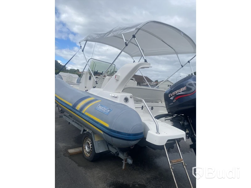 Ribbåt Marlin med Evinrude 150 hk. 2-takt. -2000. Längd (m): 6,30