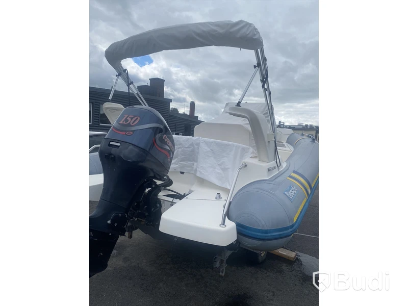 Ribbåt Marlin med Evinrude 150 hk. 2-takt. -2000. Längd (m): 6,30