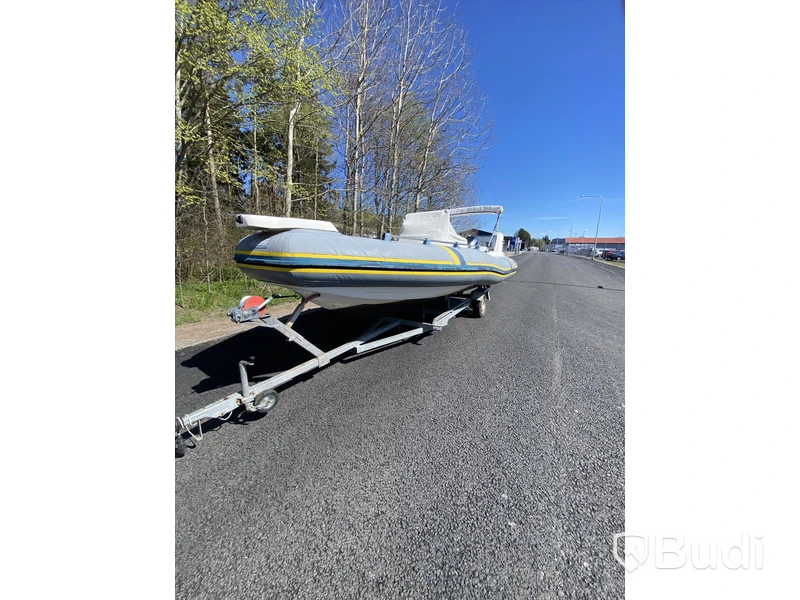 Ribbåt Marlin med Evinrude 150 hk. 2-takt. -2000. Längd (m): 6,30