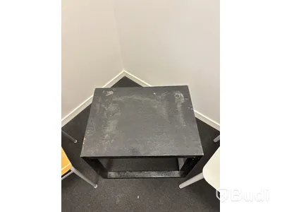 2 st. Stolar och Sidobord