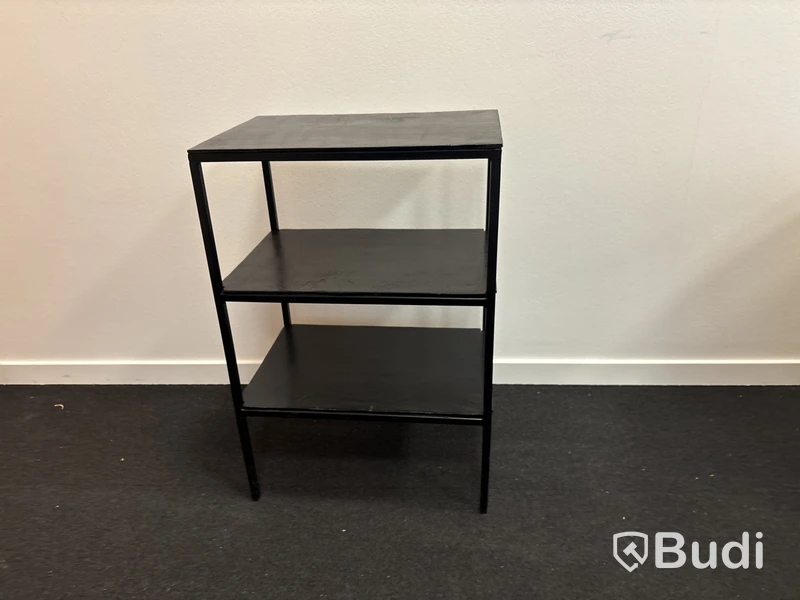 Sidobord i metall House doctor