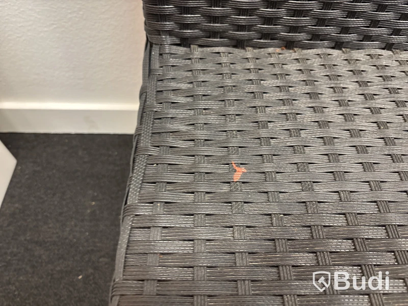 Fåtölj i konstrotting