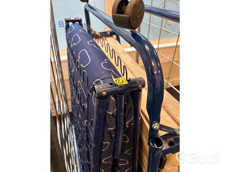 2 st. Gästsäng med transportvagn