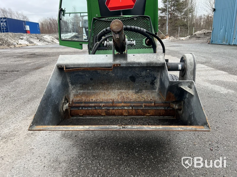 Redskapsbärare John Deere F1145 -1999 | Vikplog | Sandspridare