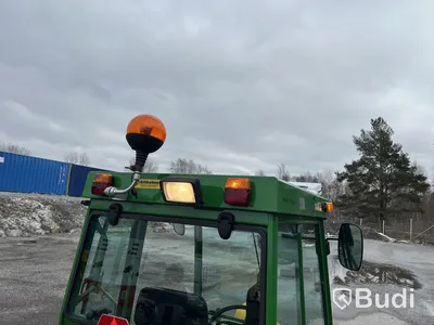 Redskapsbärare John Deere F1145 -1999 | Vikplog | Sandspridare