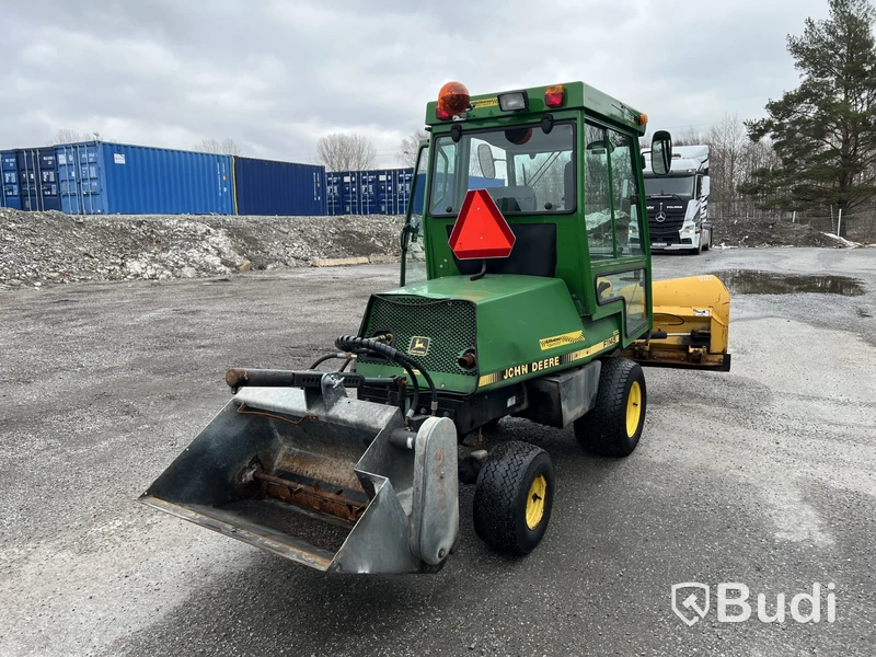 Redskapsbärare John Deere F1145 -1999 | Vikplog | Sandspridare