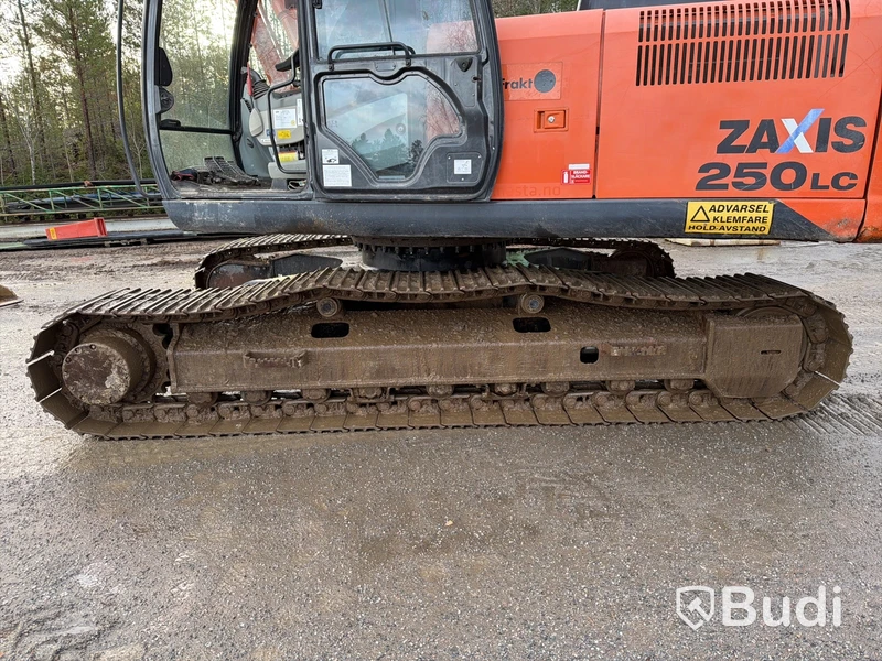 Grävmaskin Hitachi ZX250LC-5B -2013 | Engcon