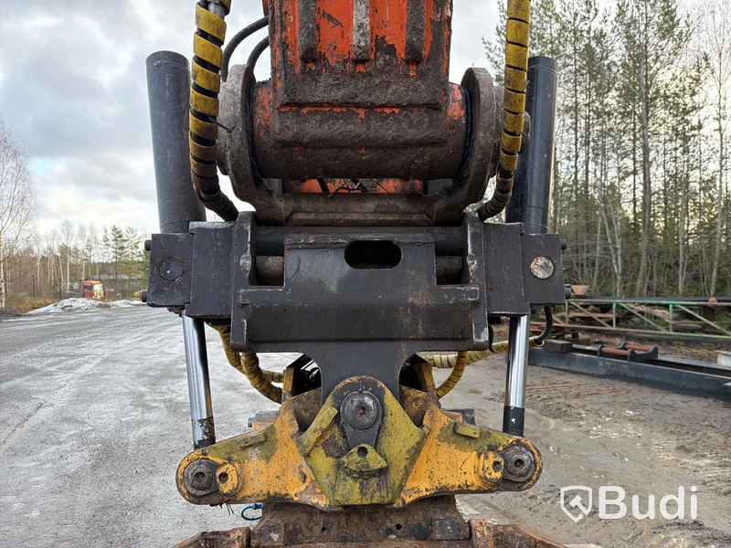 Grävmaskin Hitachi ZX250LC-5B -2013 | Engcon