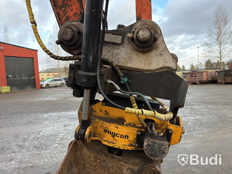 Grävmaskin Hitachi ZX250LC-5B -2013 | Engcon