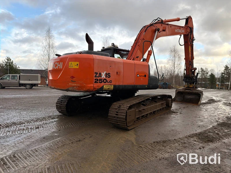 Grävmaskin Hitachi ZX250LC-5B -2013 | Engcon