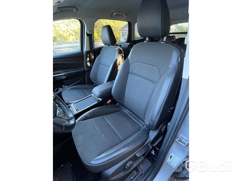 Ford Kuga 2.0 TDCi AWD Powershift, 150hk - 2019