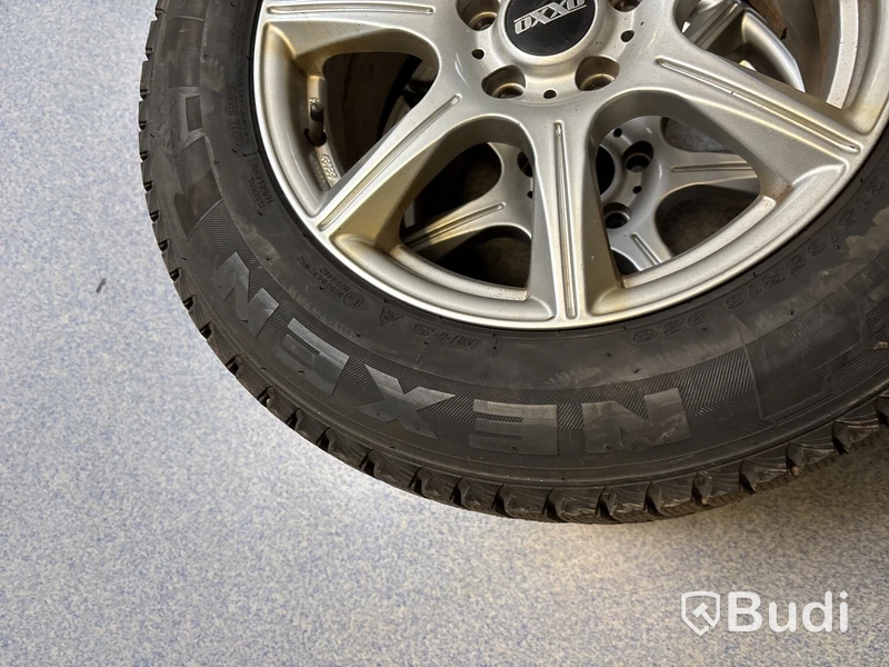 4 st. Vinterhjul Nexen 215/65R16 98Q