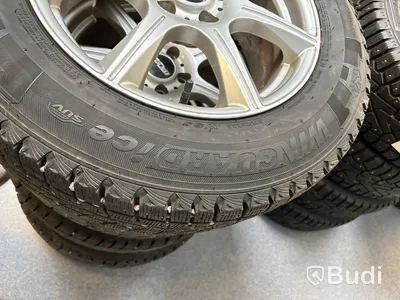 4 st. Vinterhjul Nexen 215/65R16 98Q