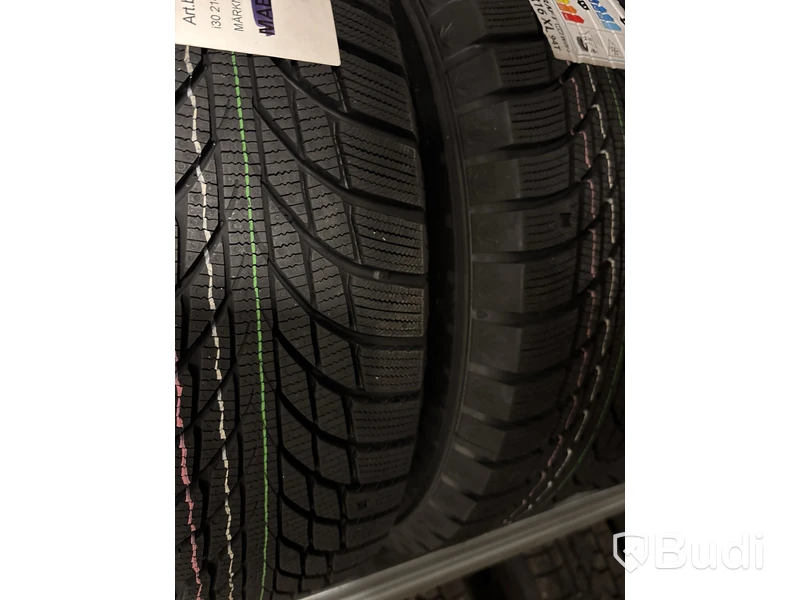 4 st. Vinterhjul  Kumho 205/55R16 XL